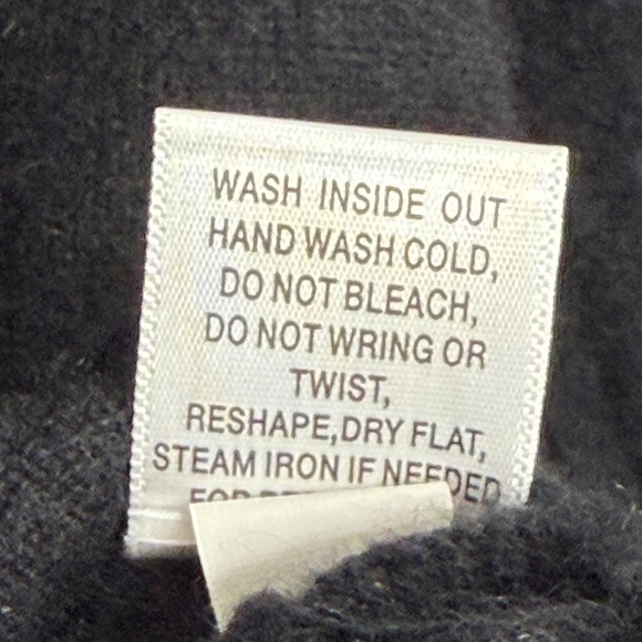 Apt 9 100% Cashmere Turtleneck Sweater Womens S Black Quiet Luxury Preppy Basic - Picture 5 of 8